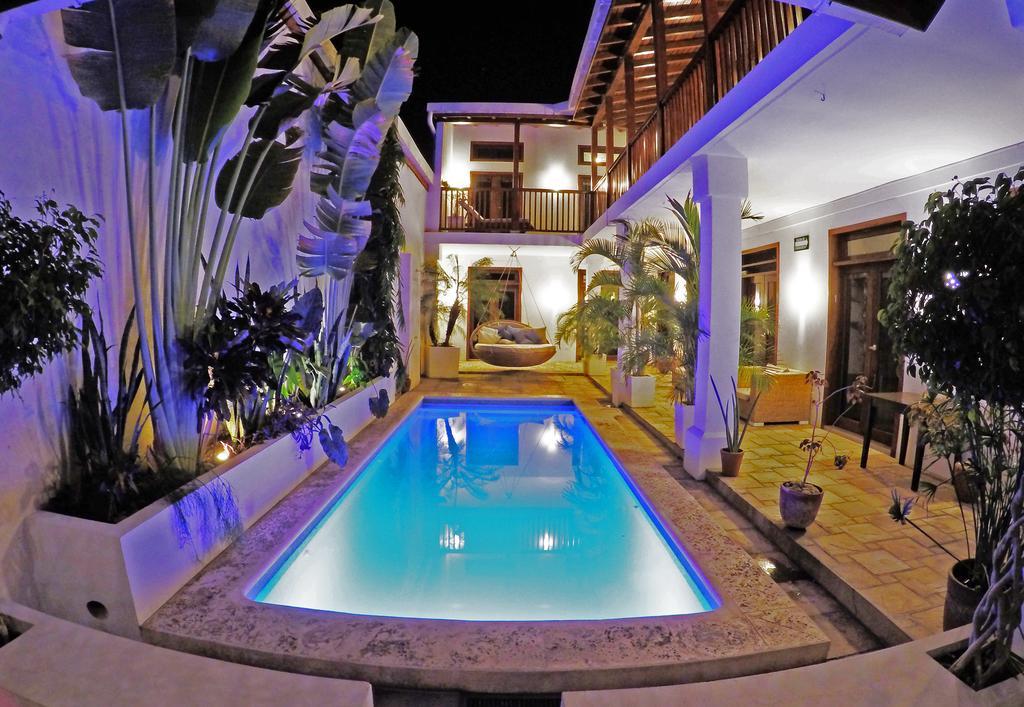 Hotel Azul León Buitenkant foto